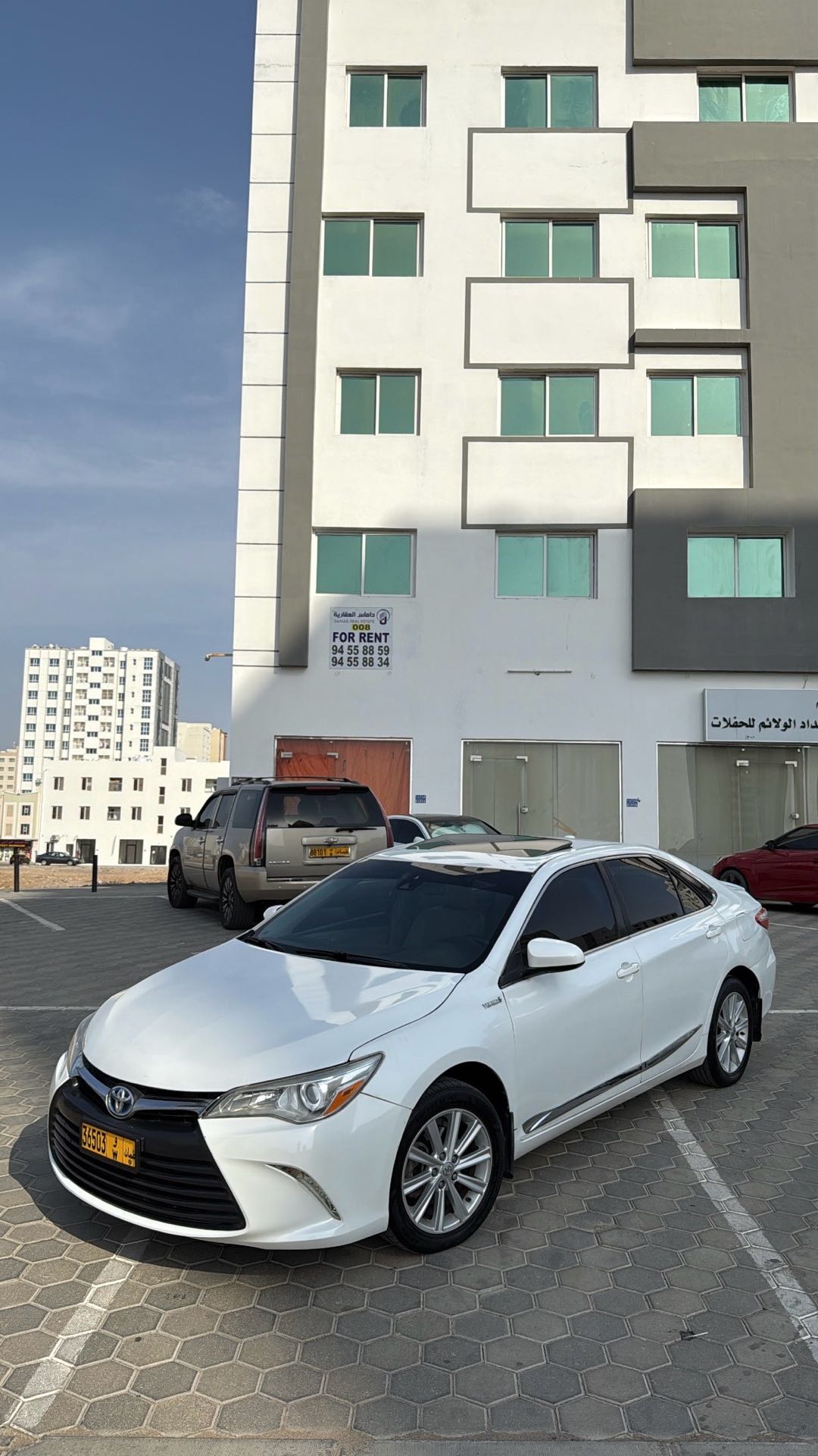 Car Image 2017 TOYOTA CAMRY XLE