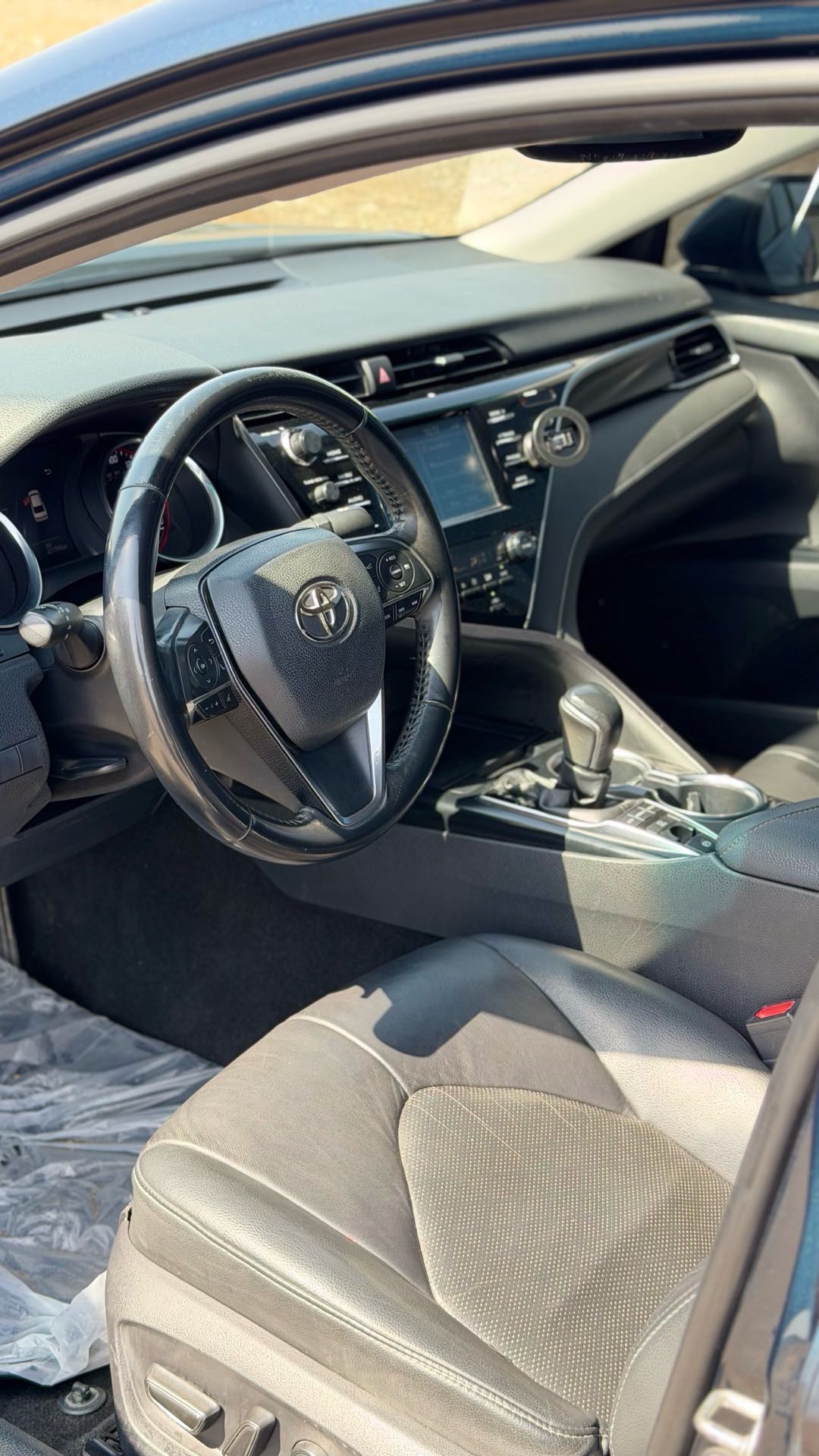 Car Image 2018 TOYOTA CAMRY XSE