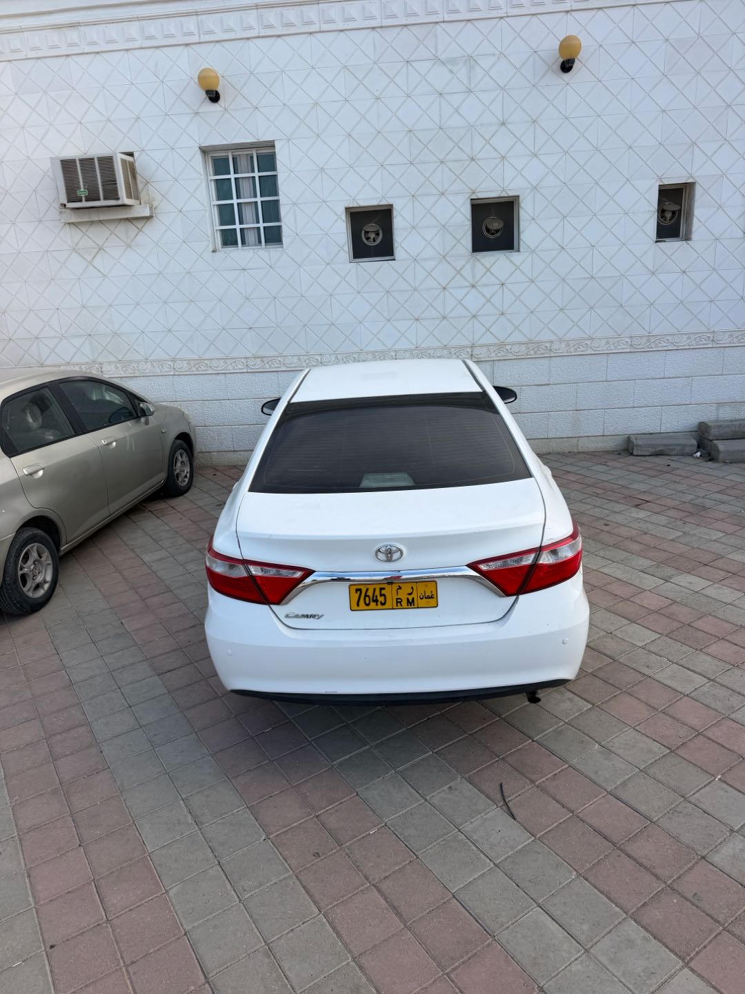 Car Image 2017 TOYOTA CAMRY SE
