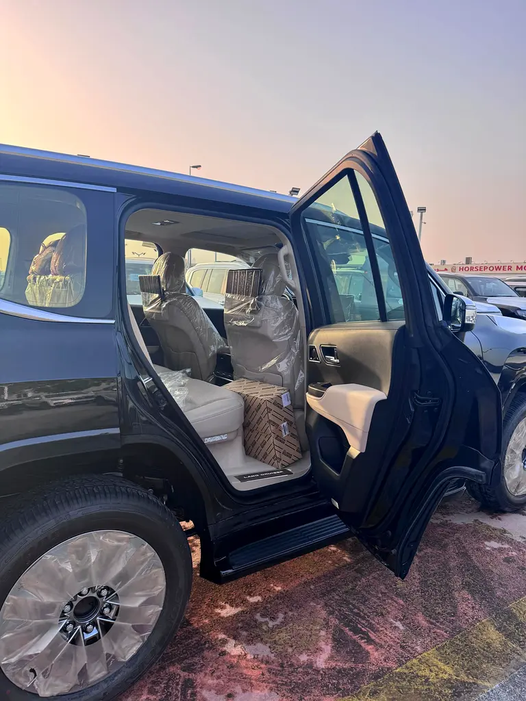 Car Image 2026 TOYOTA LAND CRUISER VX