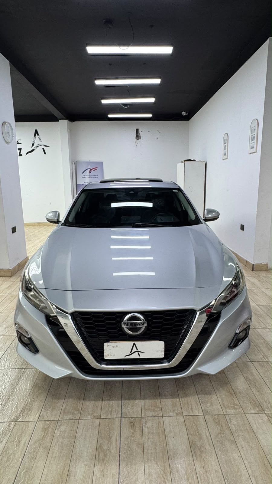 Car Image 2020 NISSAN ALTIMA SL
