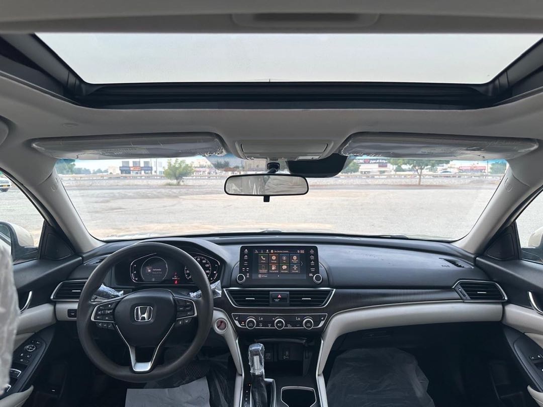 Car Image 2018 HONDA ACCORD EXL