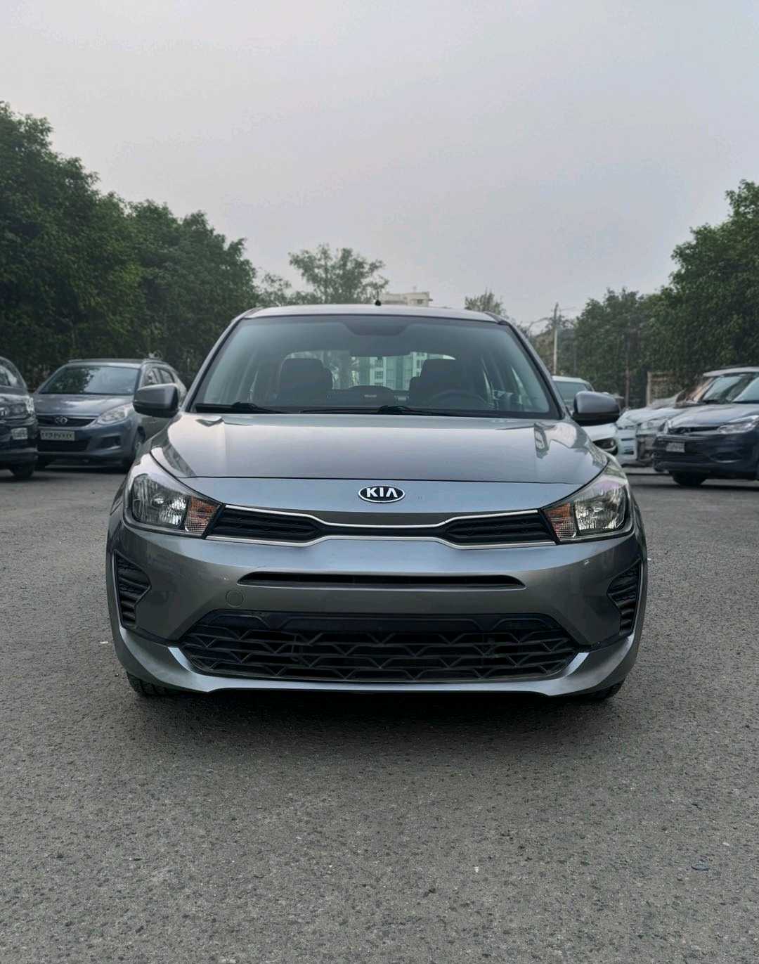 KIA RIO 2023
