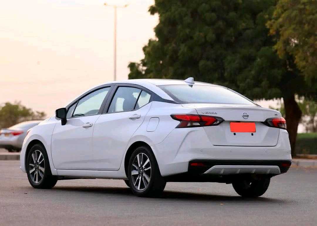 NISSAN VERSA 2023