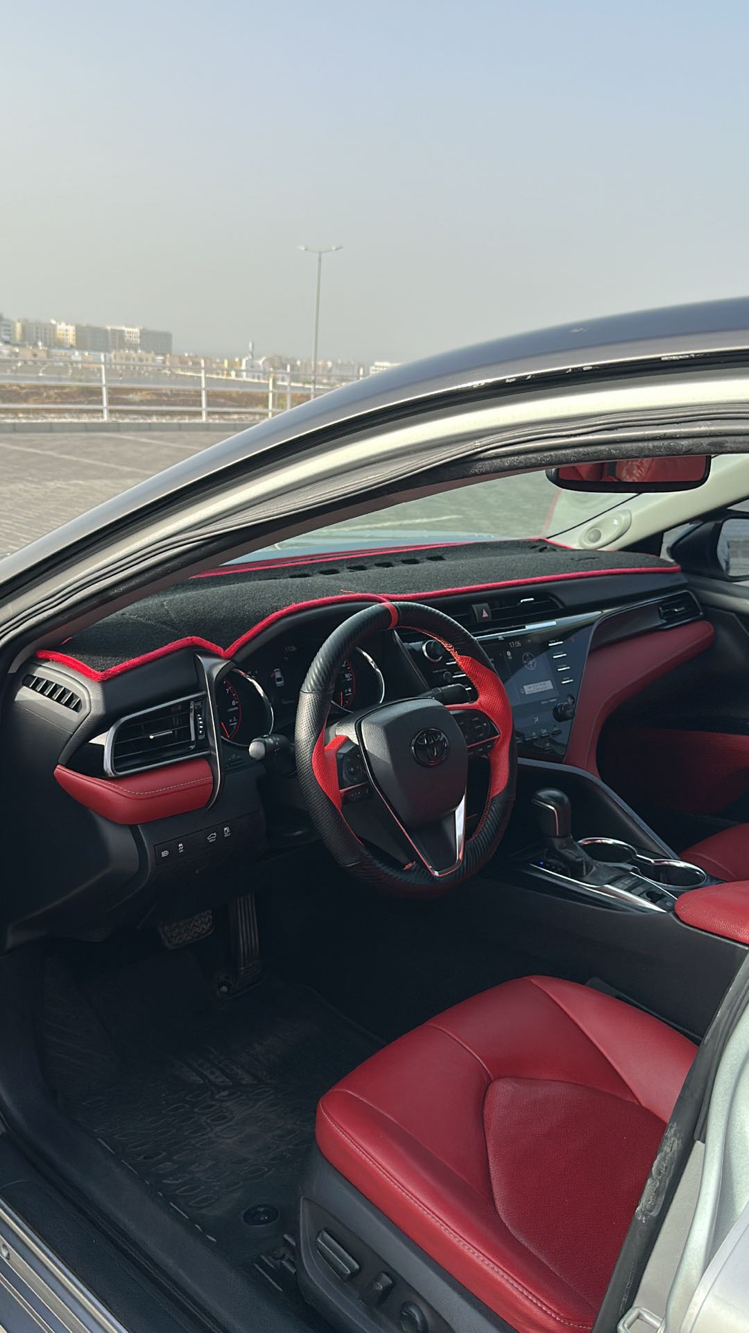 Car Image 2019 TOYOTA CAMRY XSE