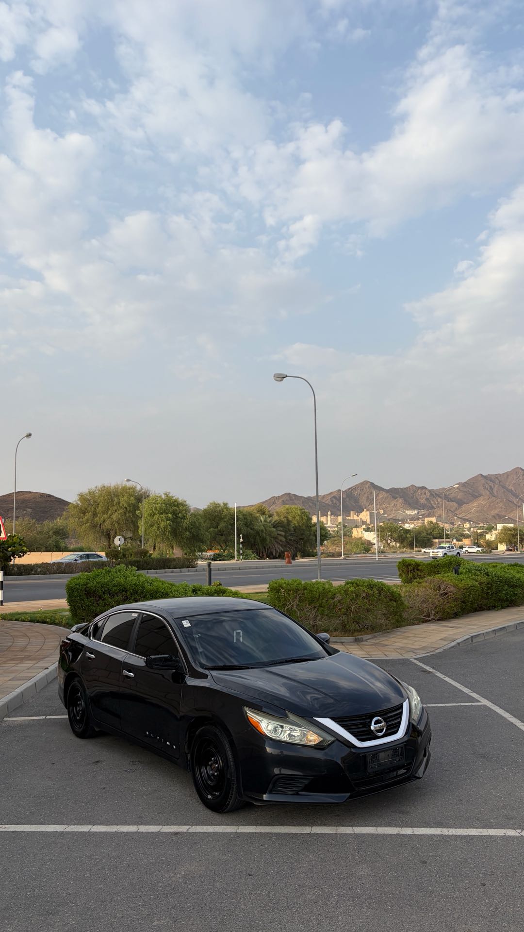 Car Image 2017 NISSAN ALTIMA S