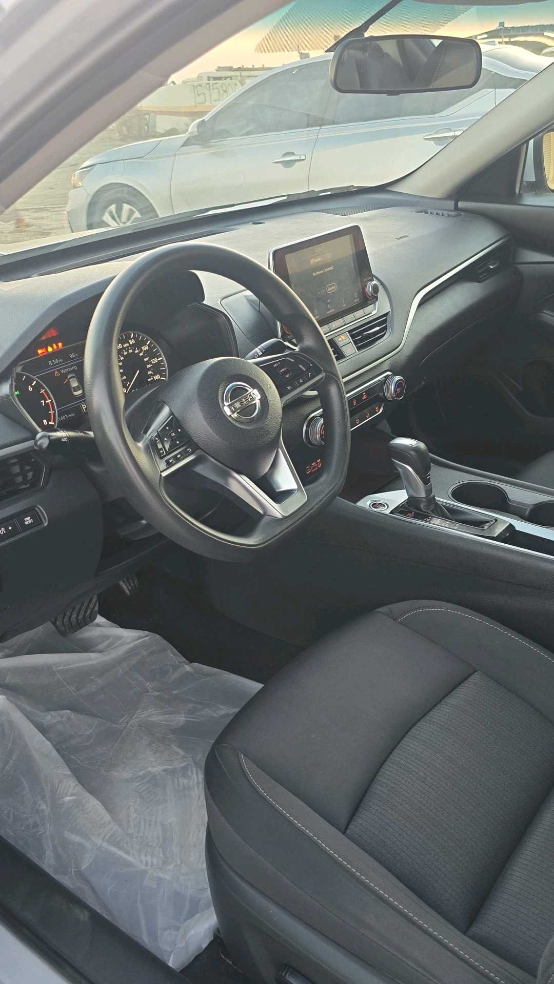 Car Image 2019 NISSAN ALTIMA SV