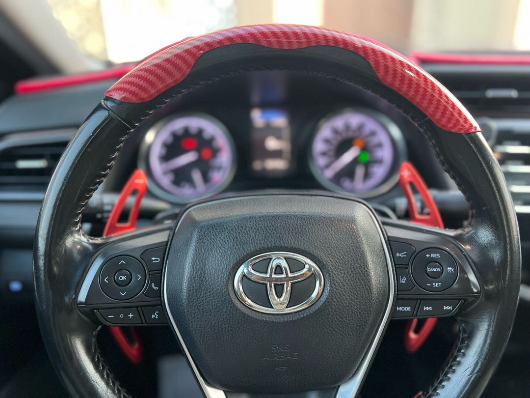Car Image 2019 TOYOTA CAMRY SE