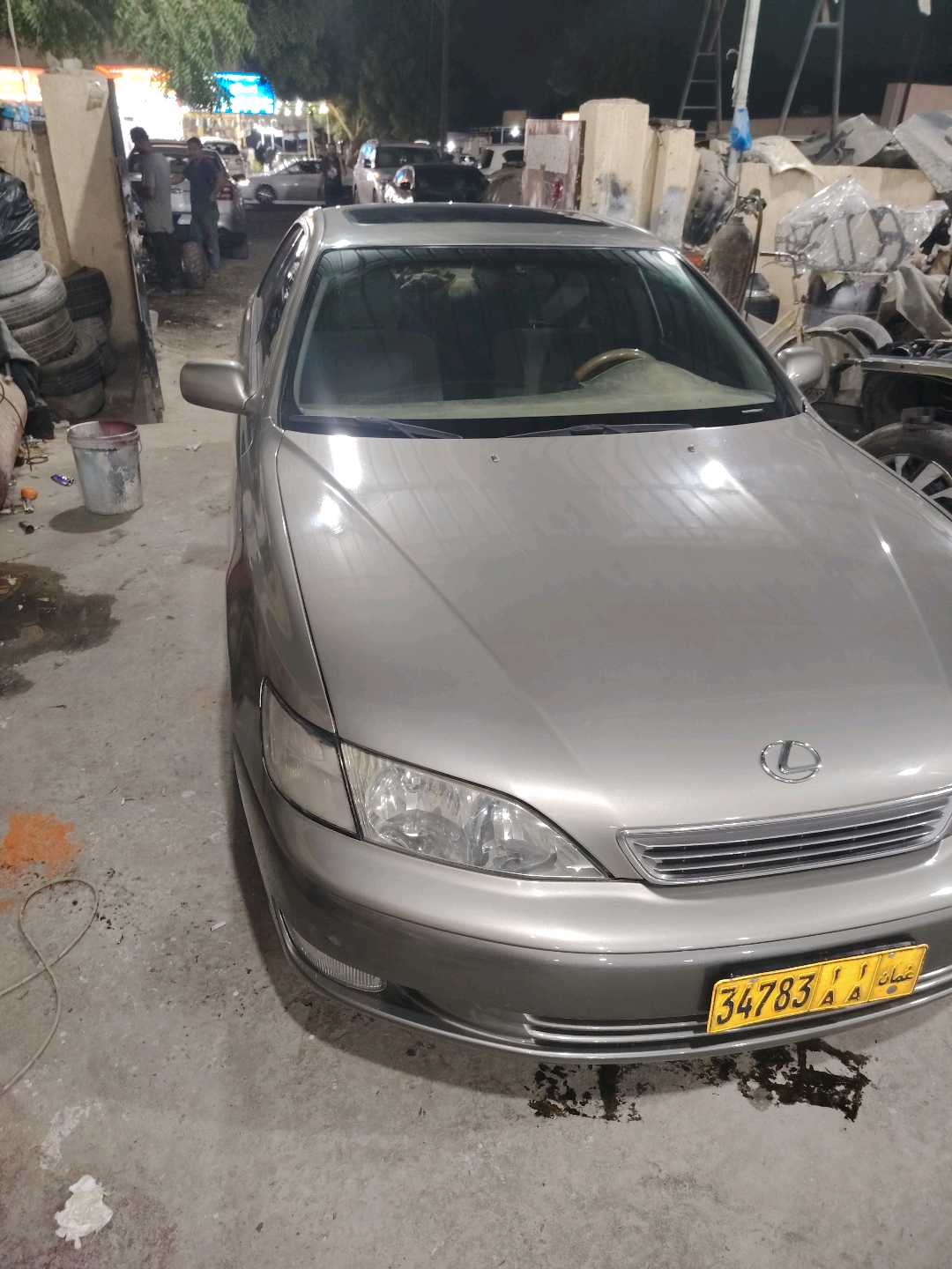 Car Image 1998 LEXUS ES 
