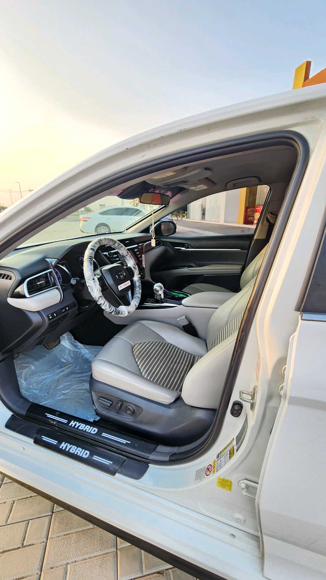 Car Image 2018 TOYOTA CAMRY SE