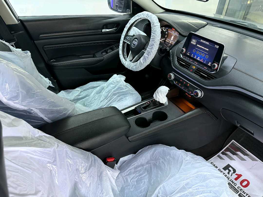 Car Image 2022 NISSAN ALTIMA SR