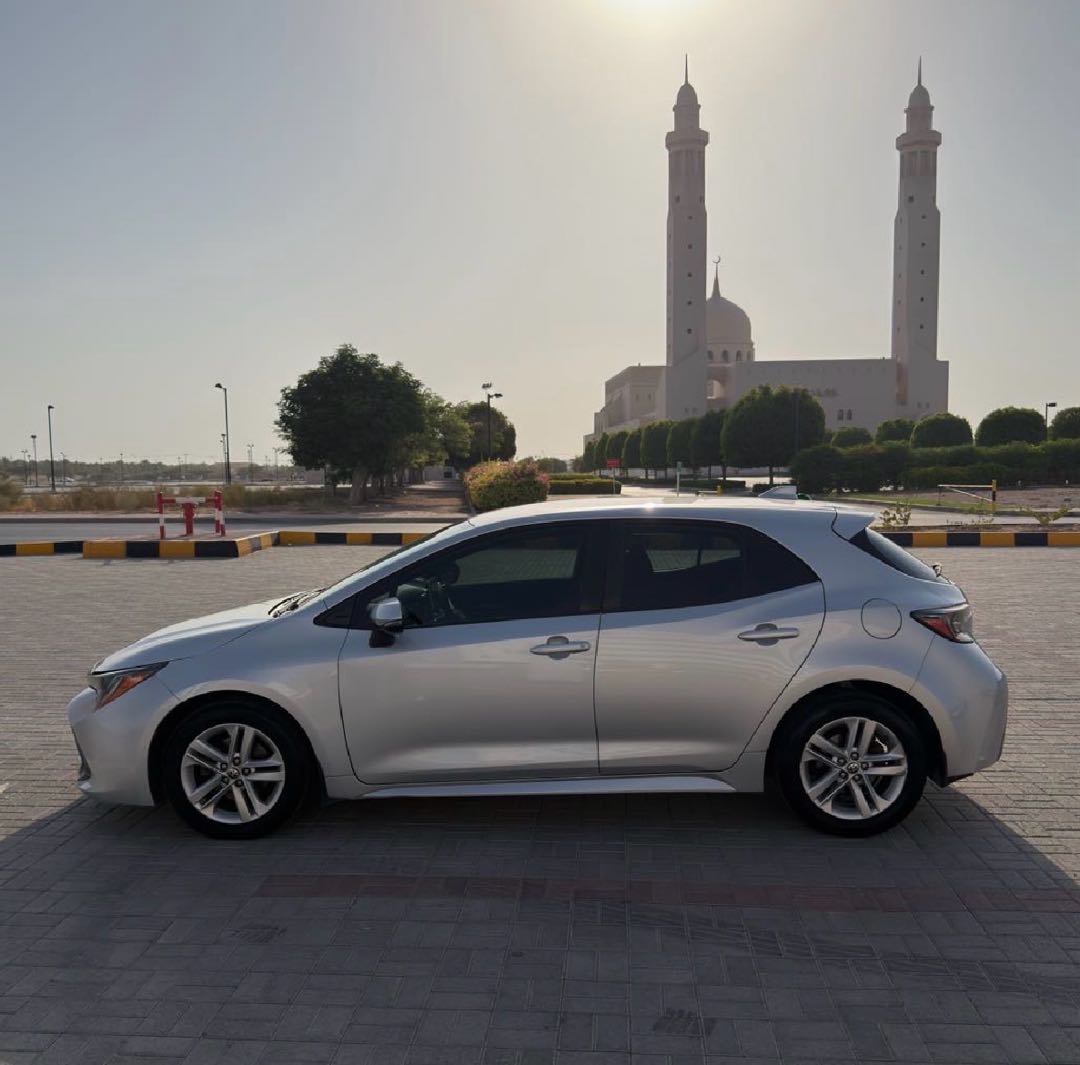 Car Image 2020 TOYOTA COROLLA Hatchback
