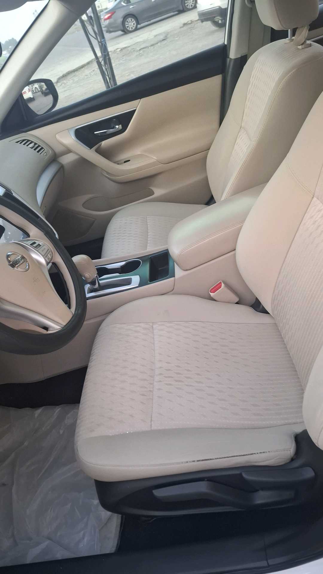 Car Image 2017 NISSAN ALTIMA S