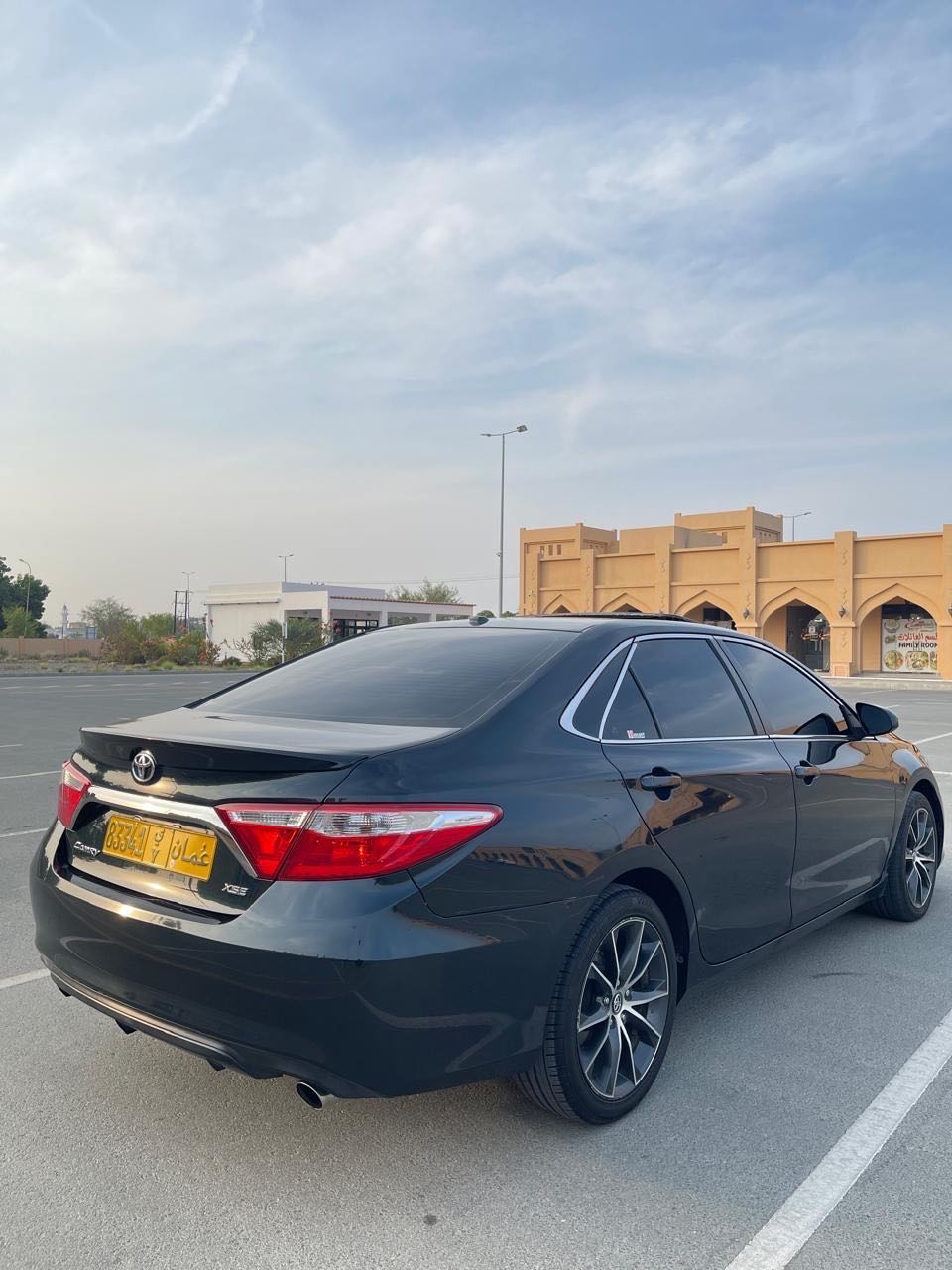 Car Image 2016 TOYOTA CAMRY XSE