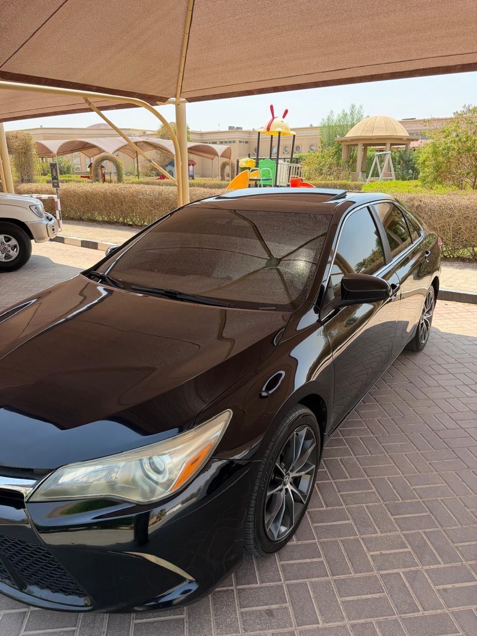 Car Image 2017 TOYOTA CAMRY SE