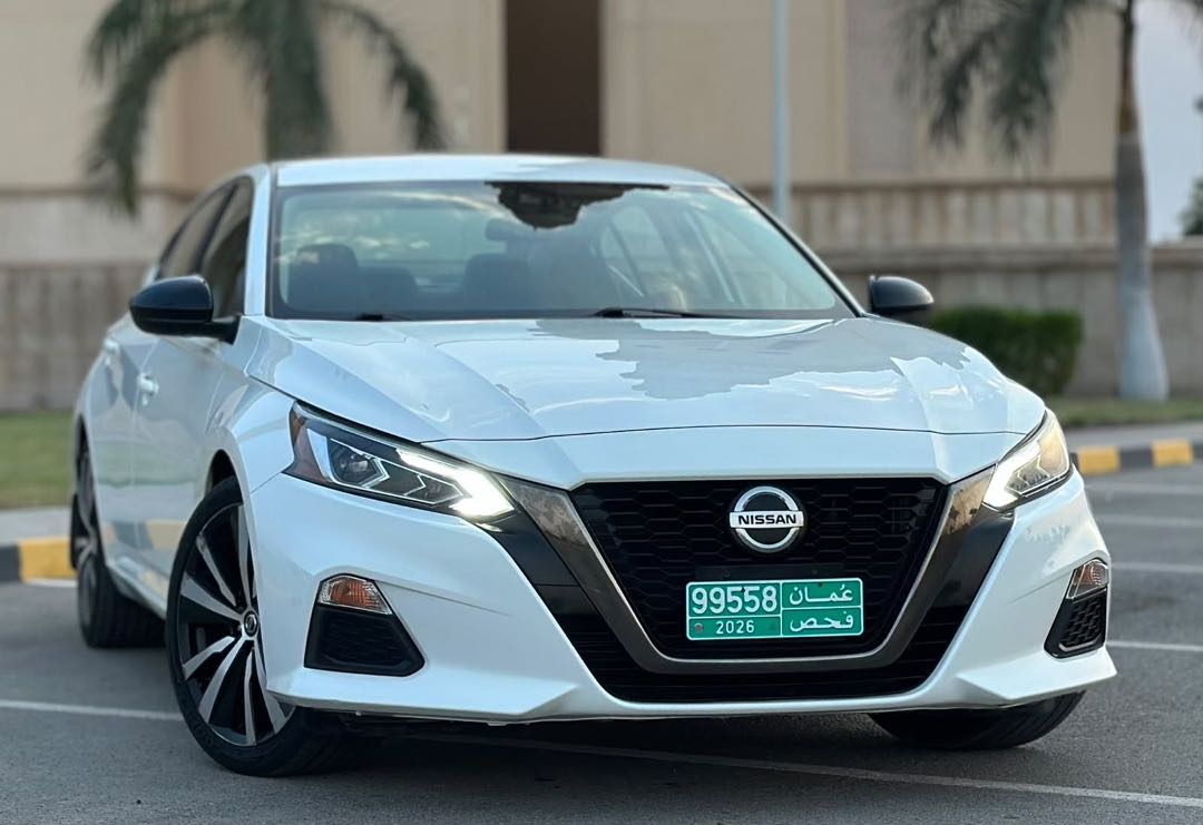 NISSAN ALTIMA SR 2020