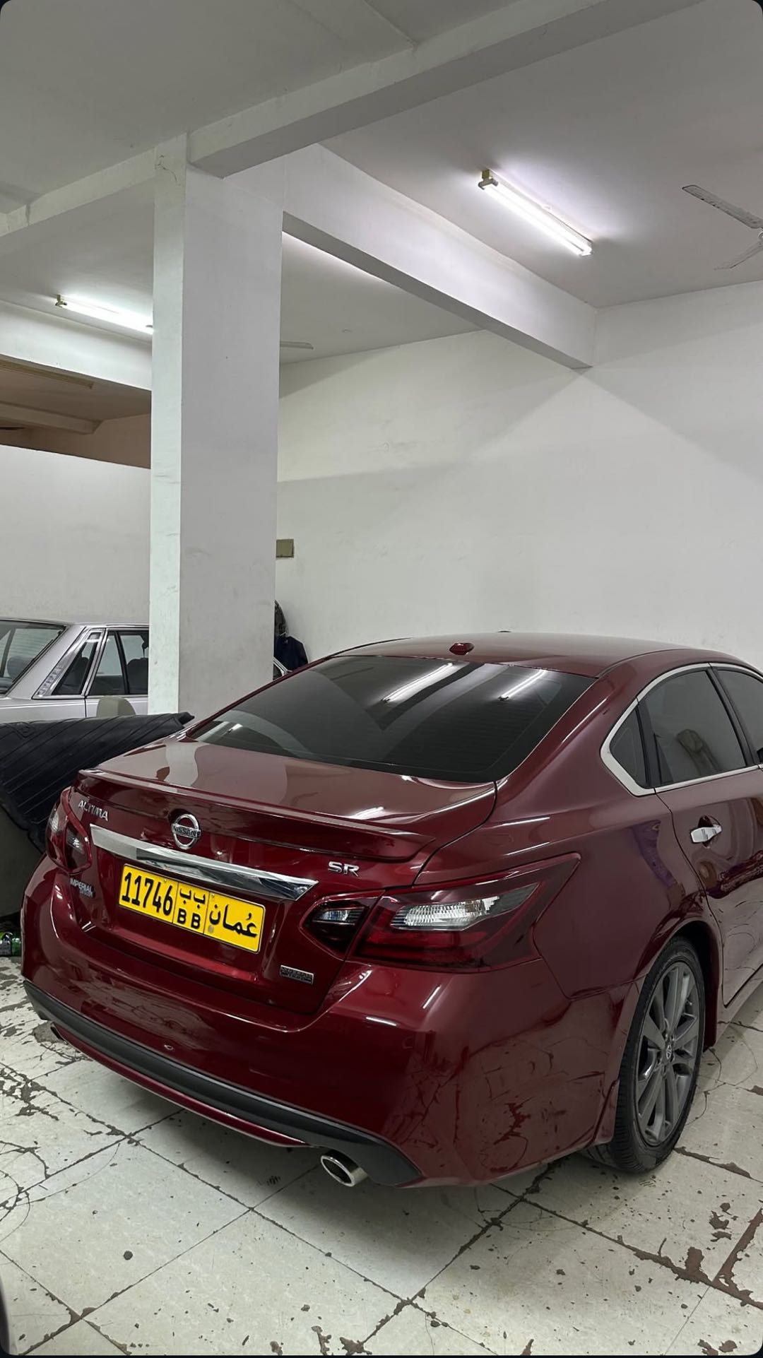 Car Image 2018 NISSAN ALTIMA SR