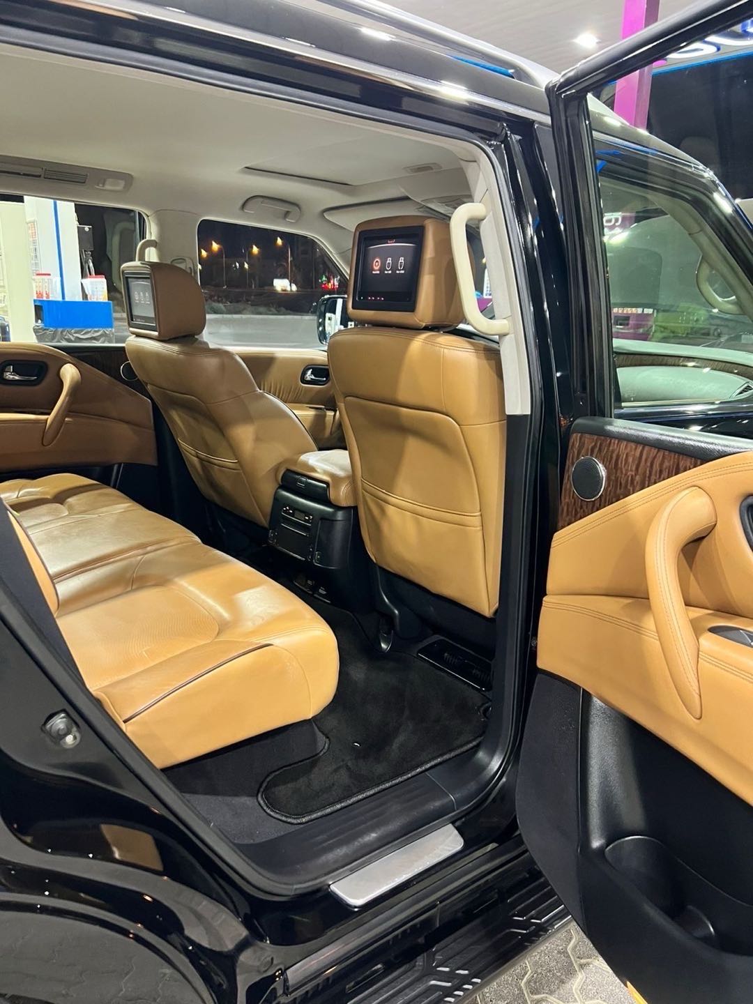 Car Image 2018 NISSAN PATROL Platinum
