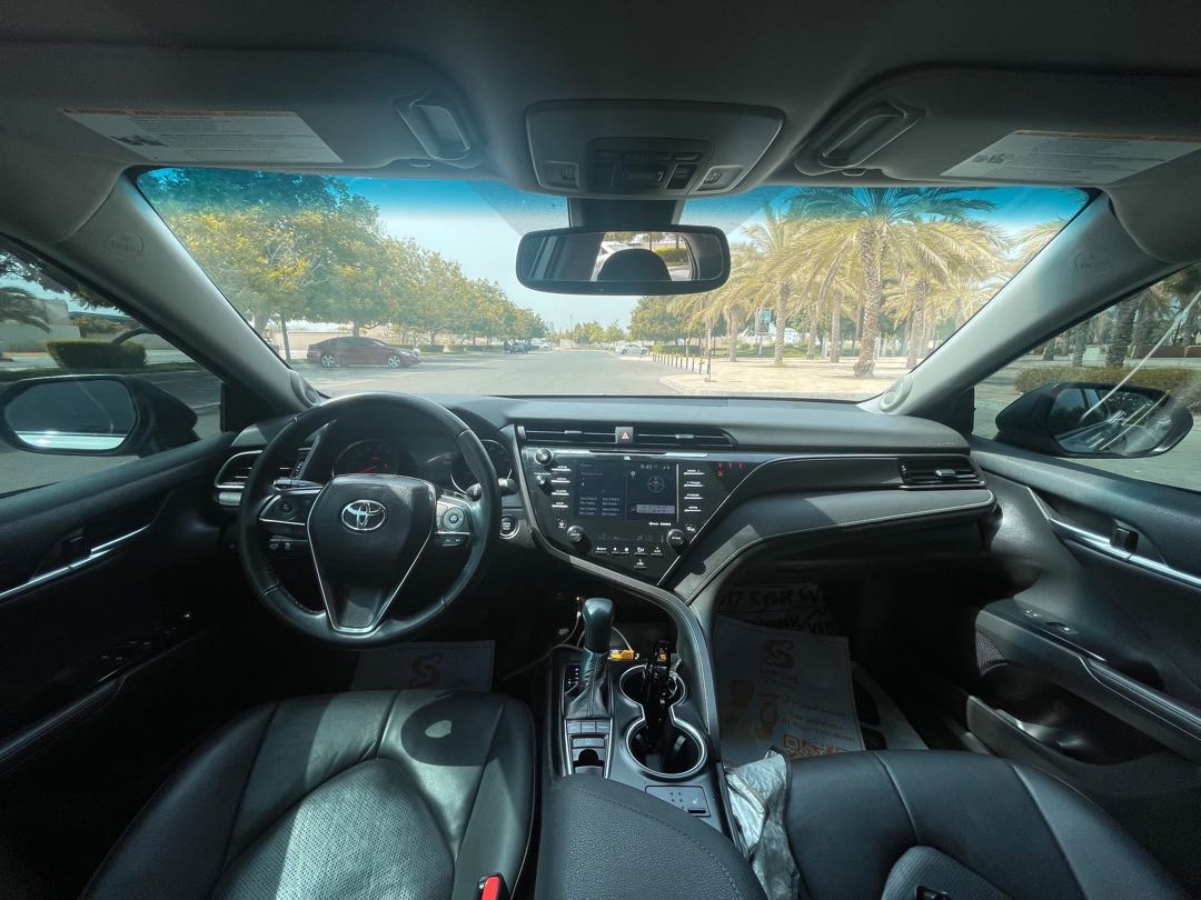 Car Image 2019 TOYOTA CAMRY XSE