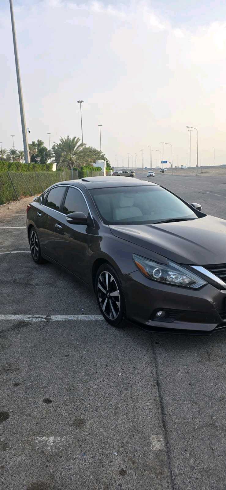 Car Image 2017 NISSAN ALTIMA SL