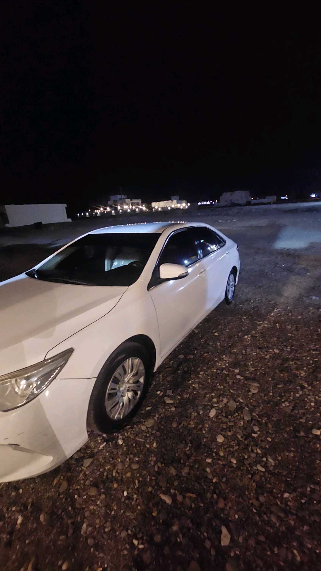 Car Image 2016 TOYOTA CAMRY GL