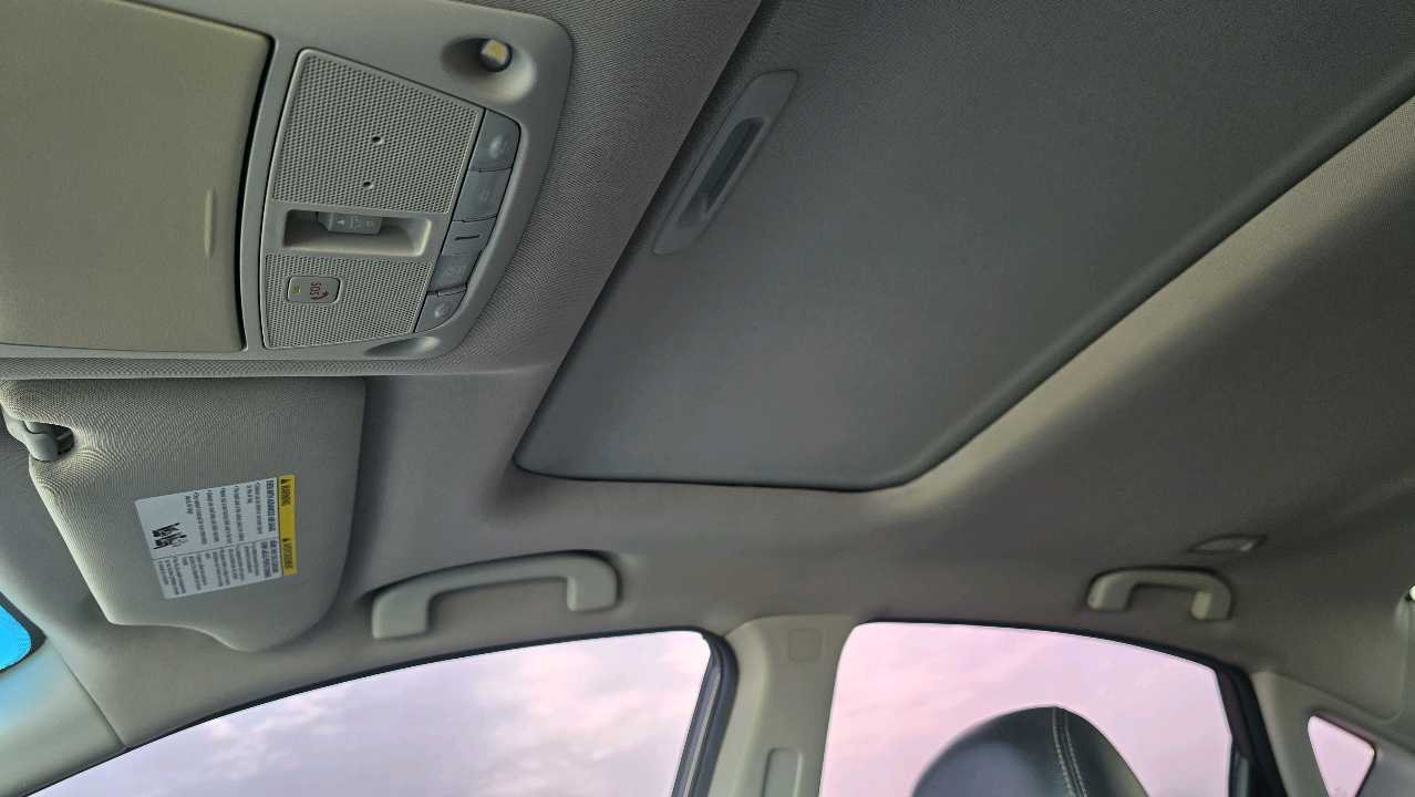 Car Image 2017 NISSAN ALTIMA SL