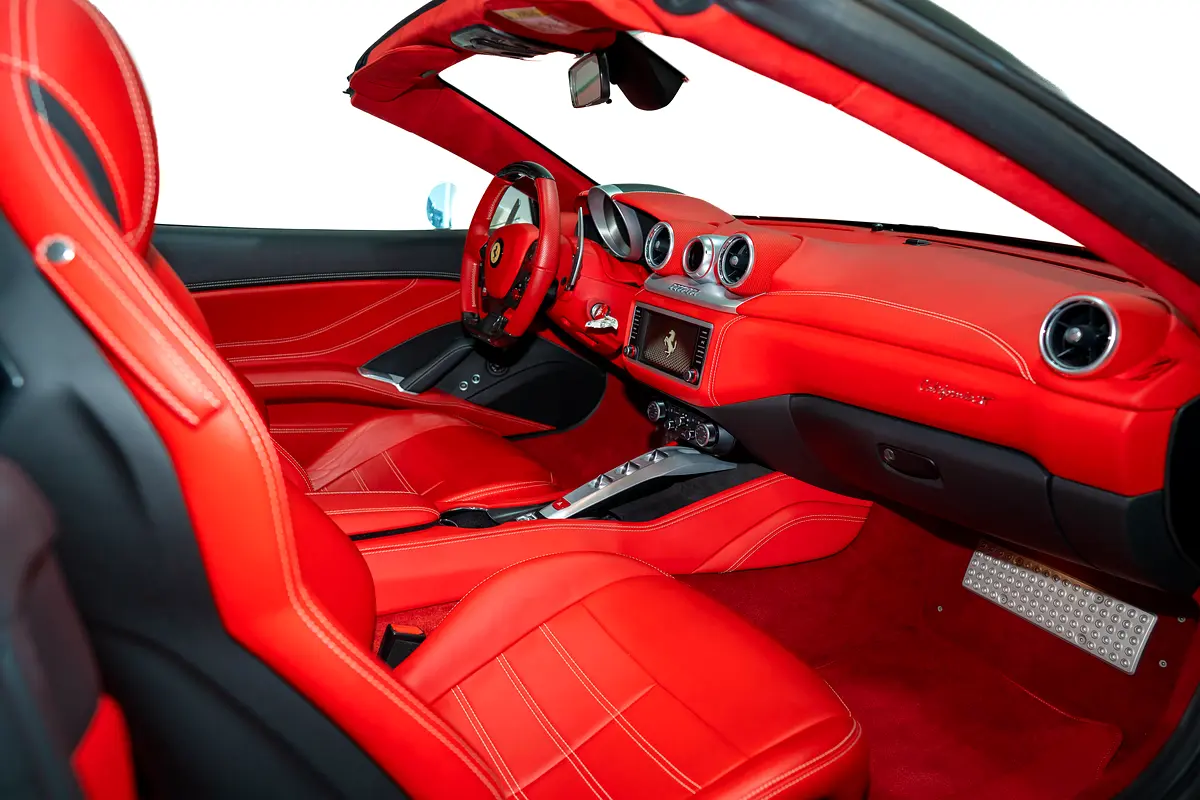 Car Image 2016 FERRARI CALIFORNIA 