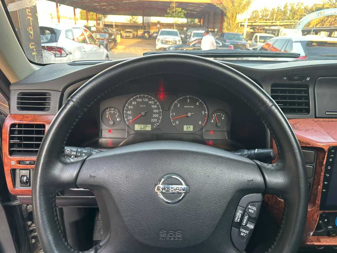 Car Image 2021 NISSAN SAFARI 