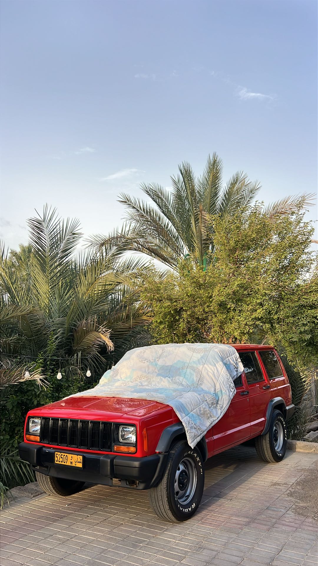 Car Image 1997 JEEP CHEROKEE 
