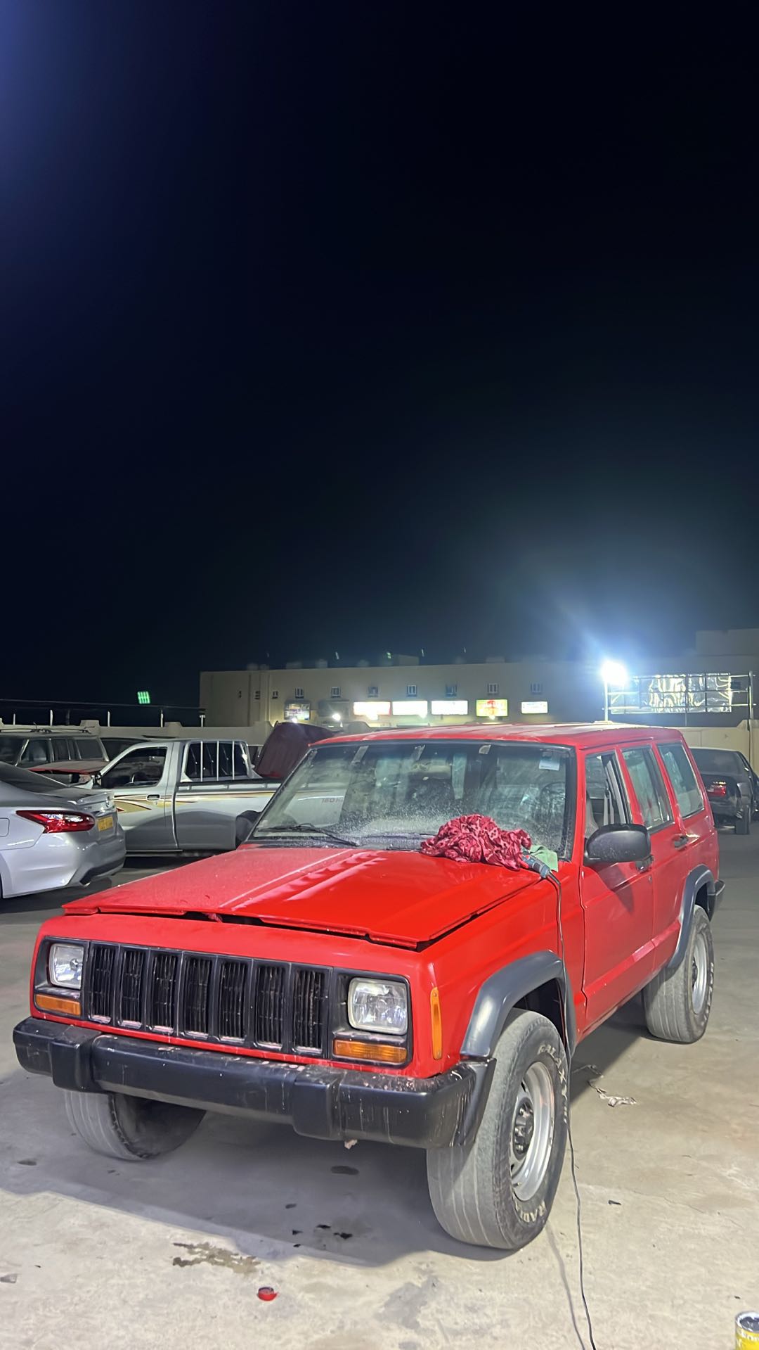 Car Image 1997 JEEP CHEROKEE 
