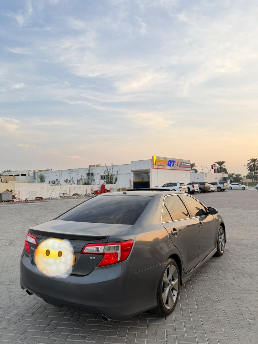 Car Image 2012 TOYOTA CAMRY SE
