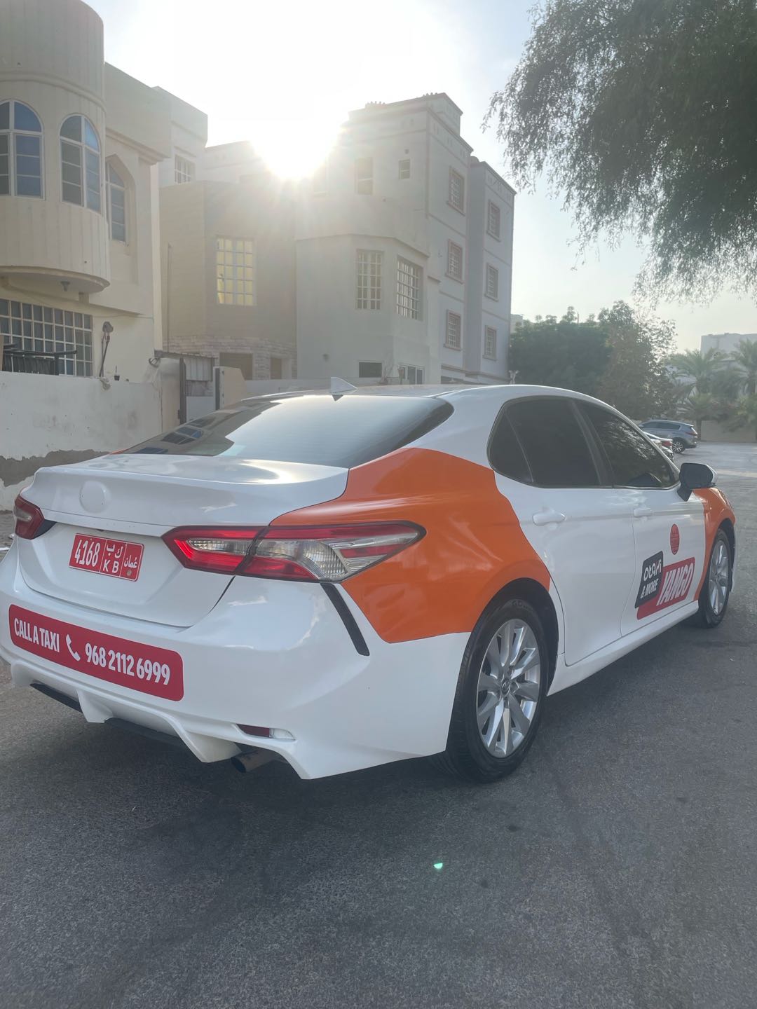 Car Image 2019 TOYOTA CAMRY LE