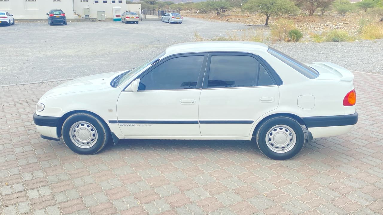 Car Image 1999 TOYOTA COROLLA GLI