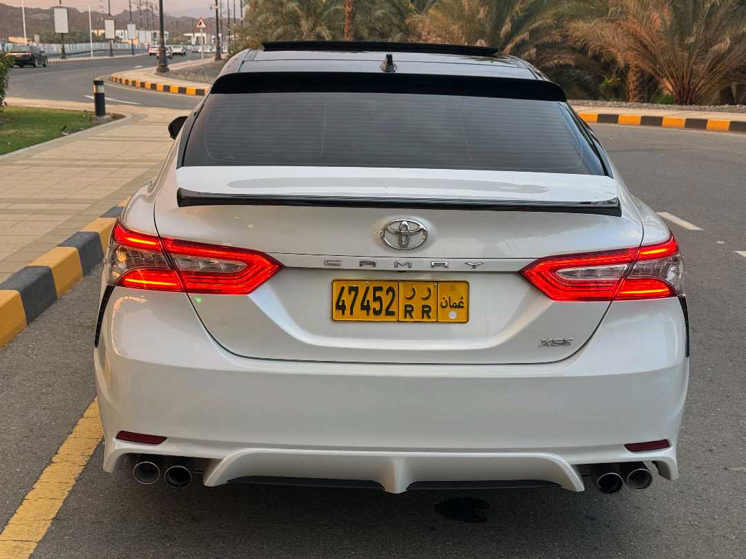 Car Image 2020 TOYOTA CAMRY XSE