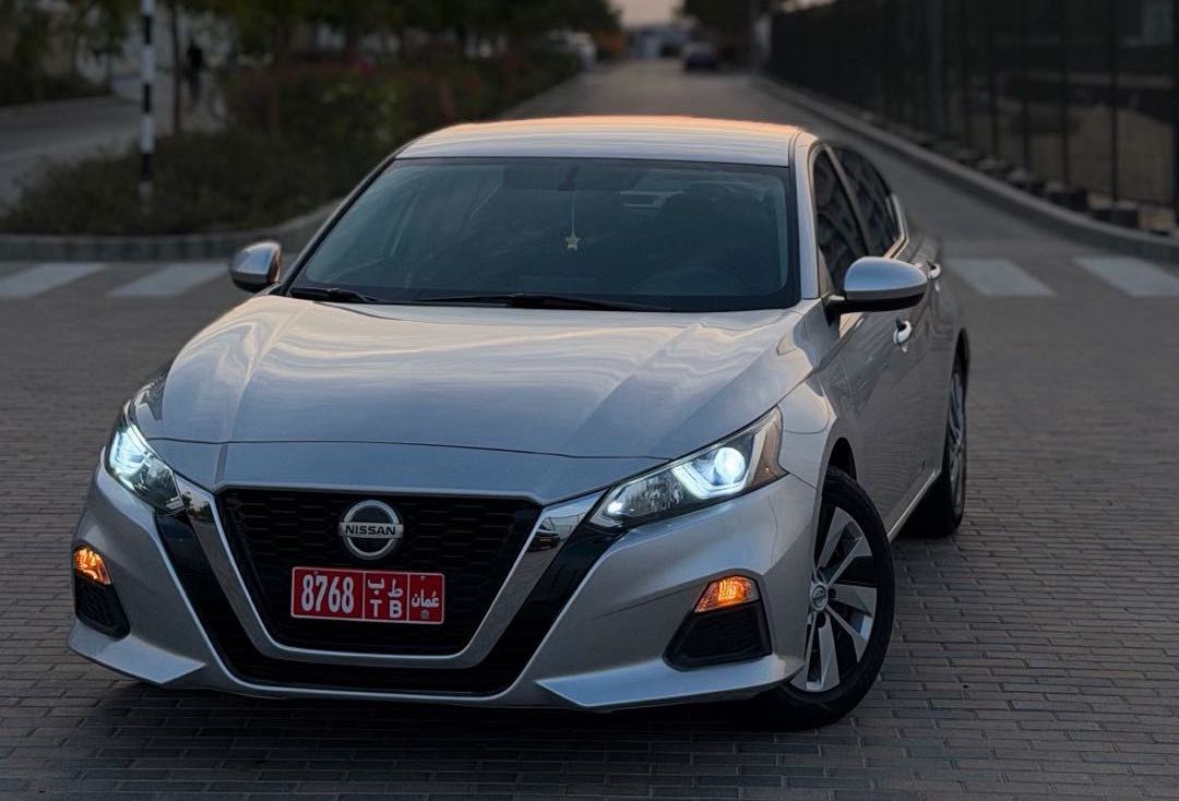 NISSAN ALTIMA 2020