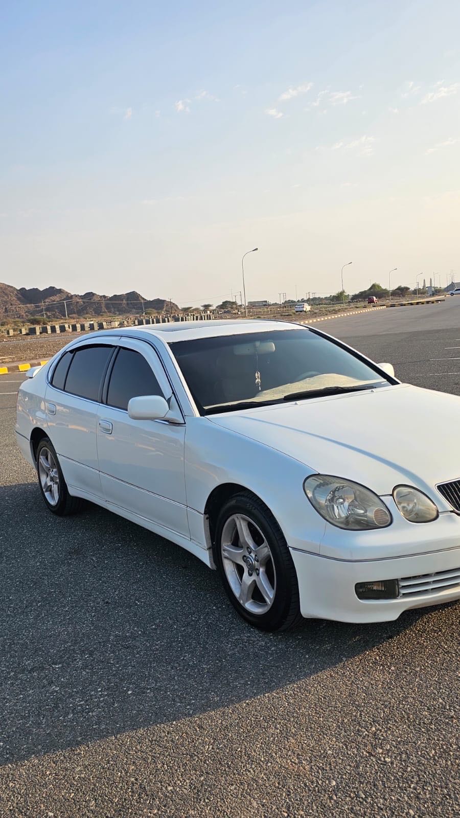 Car Image 1998 LEXUS GS 300
