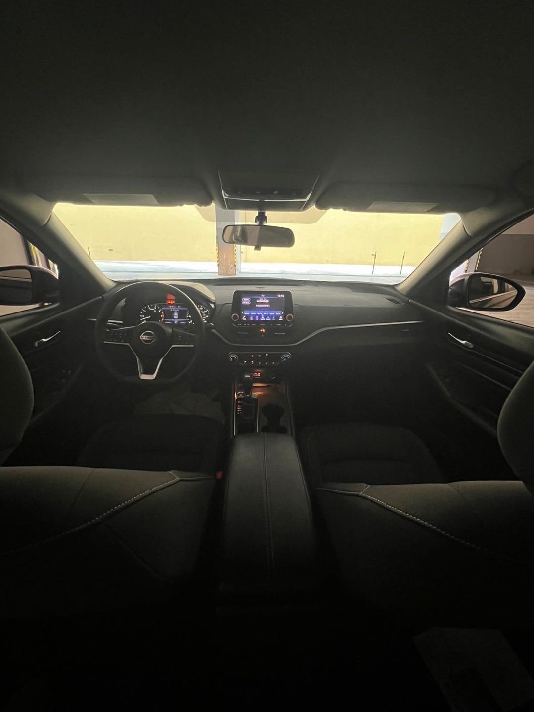 Car Image 2020 NISSAN ALTIMA SV