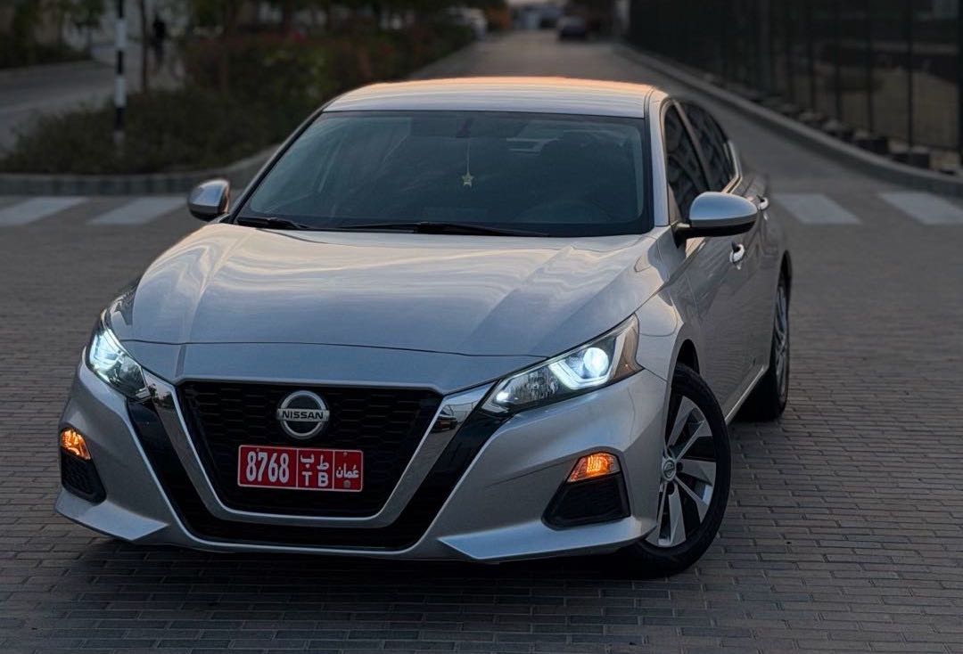 NISSAN ALTIMA 2020