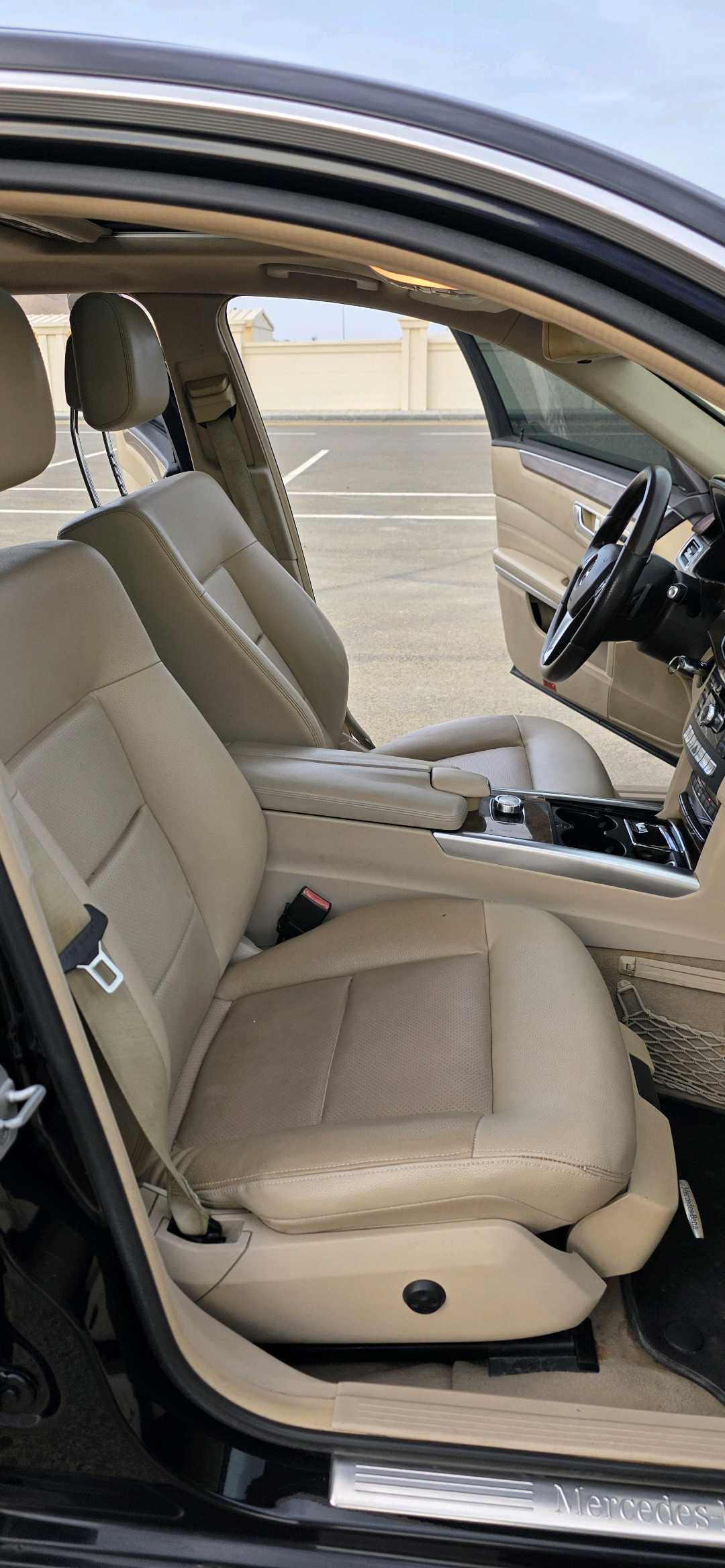 Car Image 2014 MERCEDES E Class 500