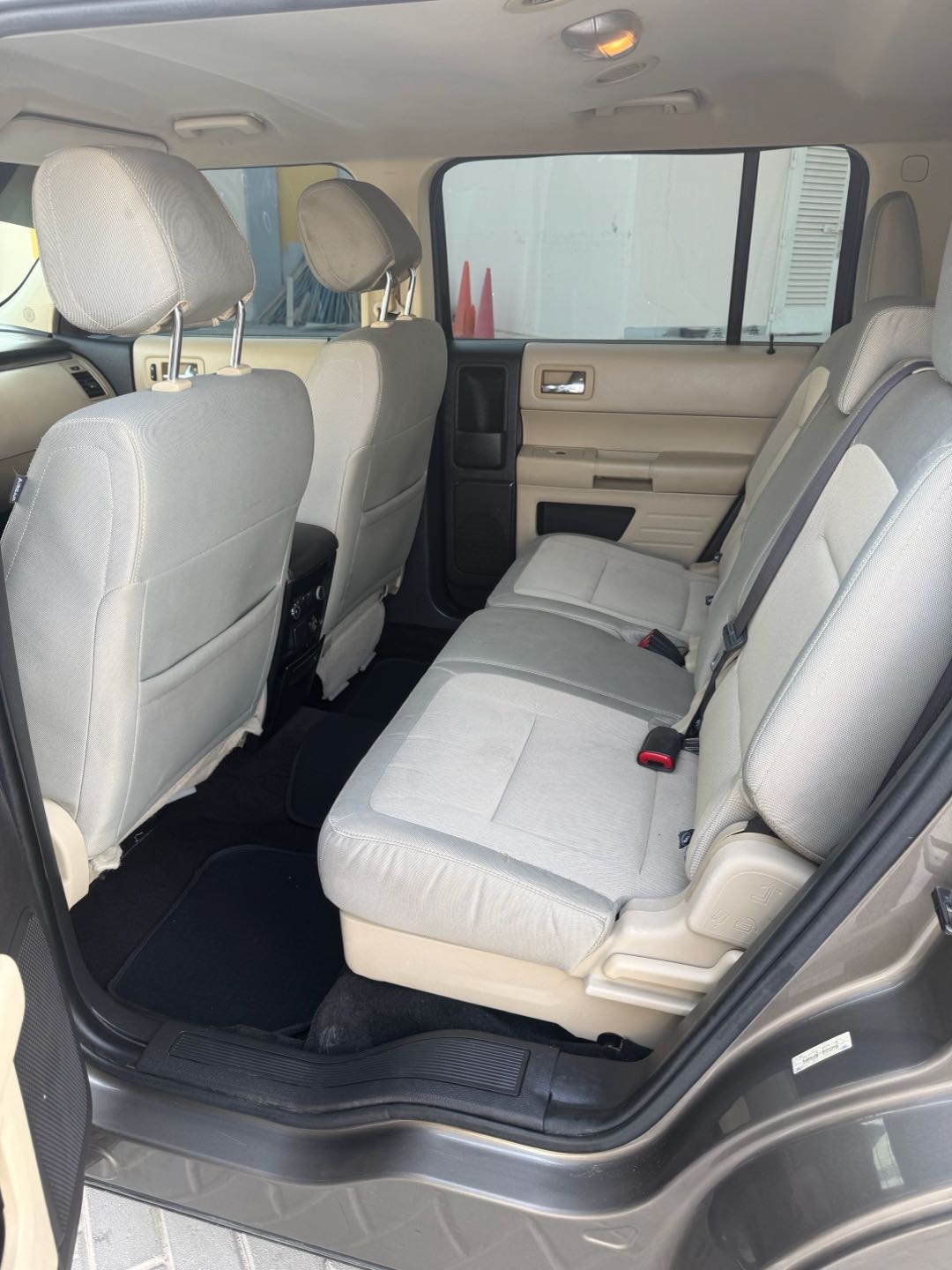 Car Image 2013 FORD FLEX SE