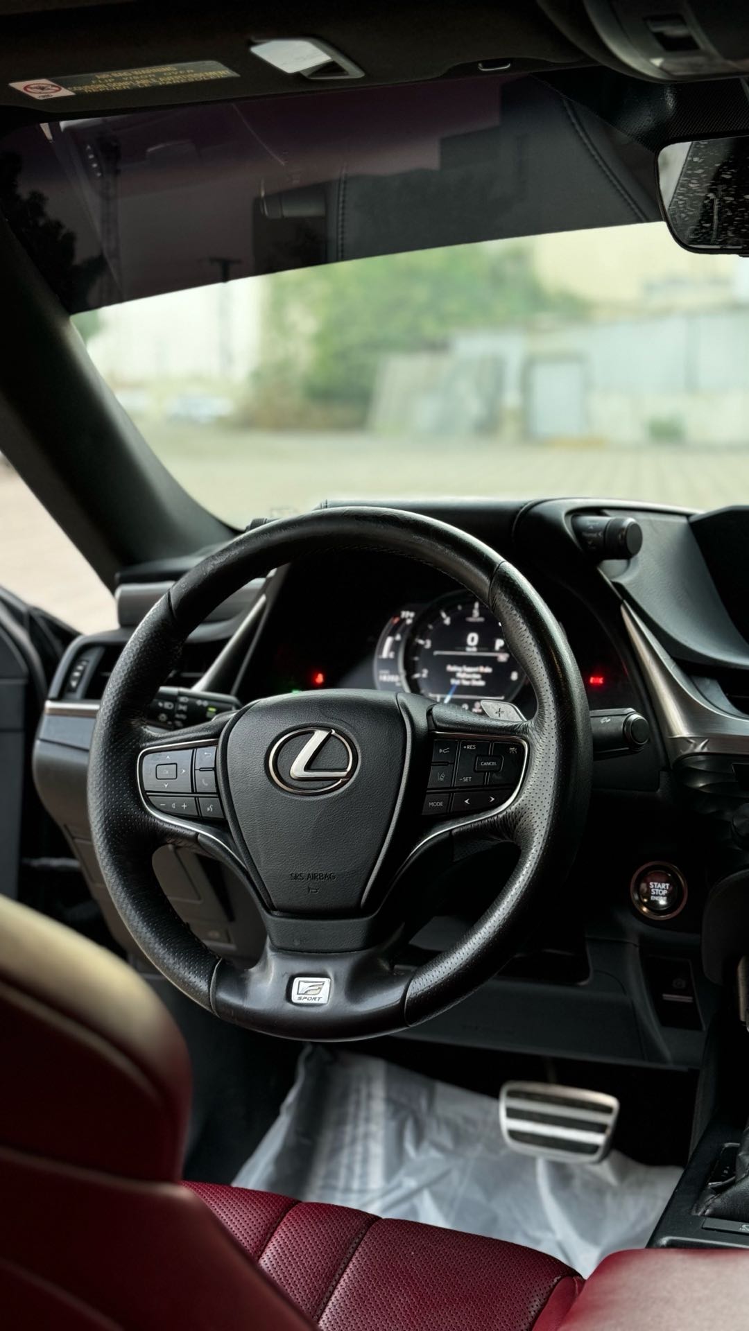 Car Image 2019 LEXUS ES F350