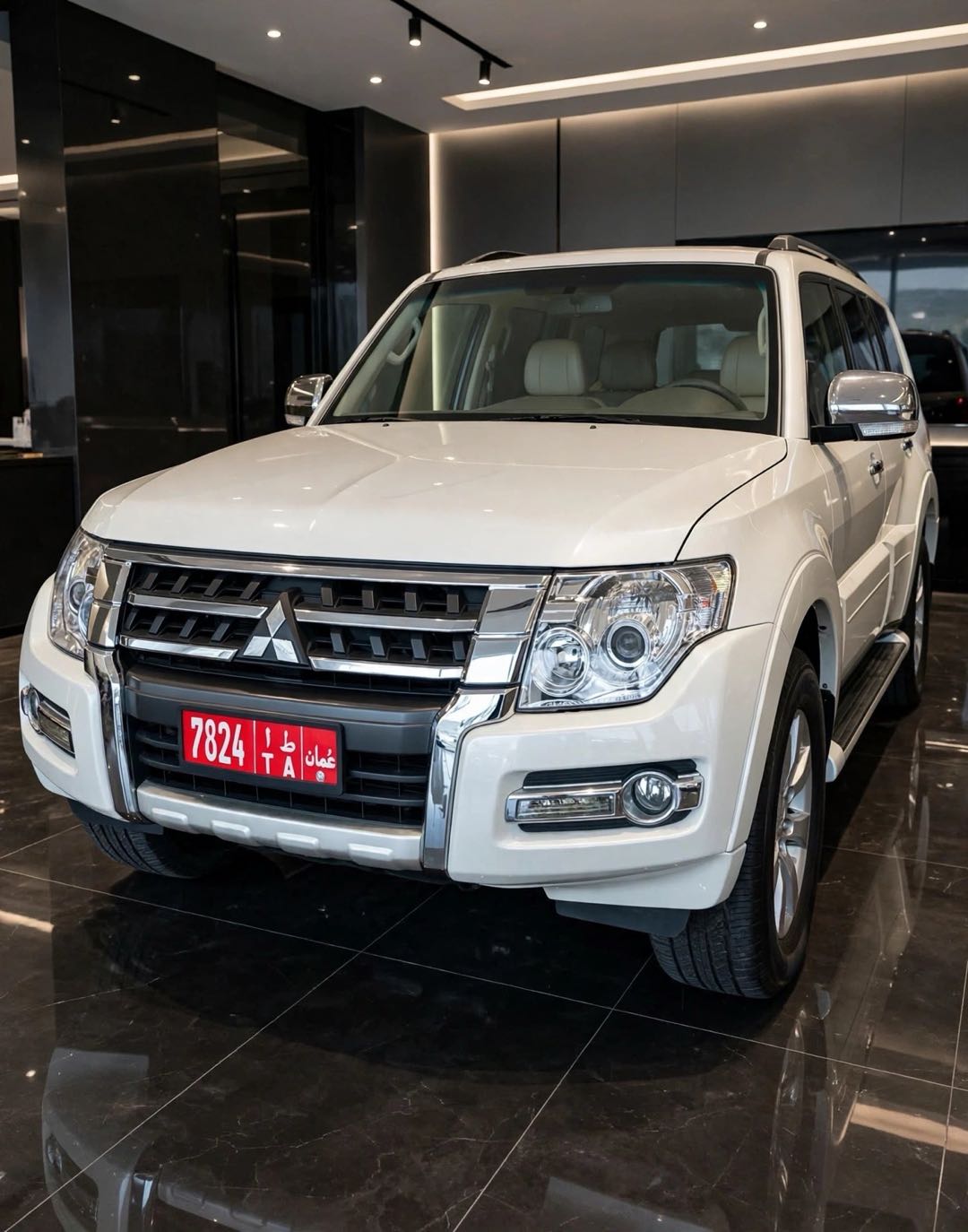 MITSUBISHI PAJERO 2023