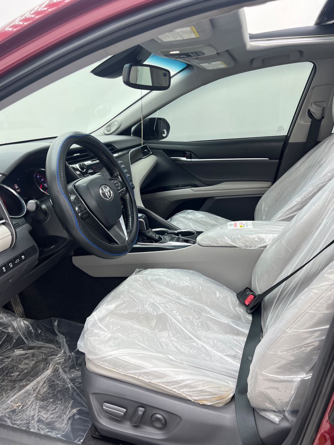 Car Image 2018 TOYOTA CAMRY XSE