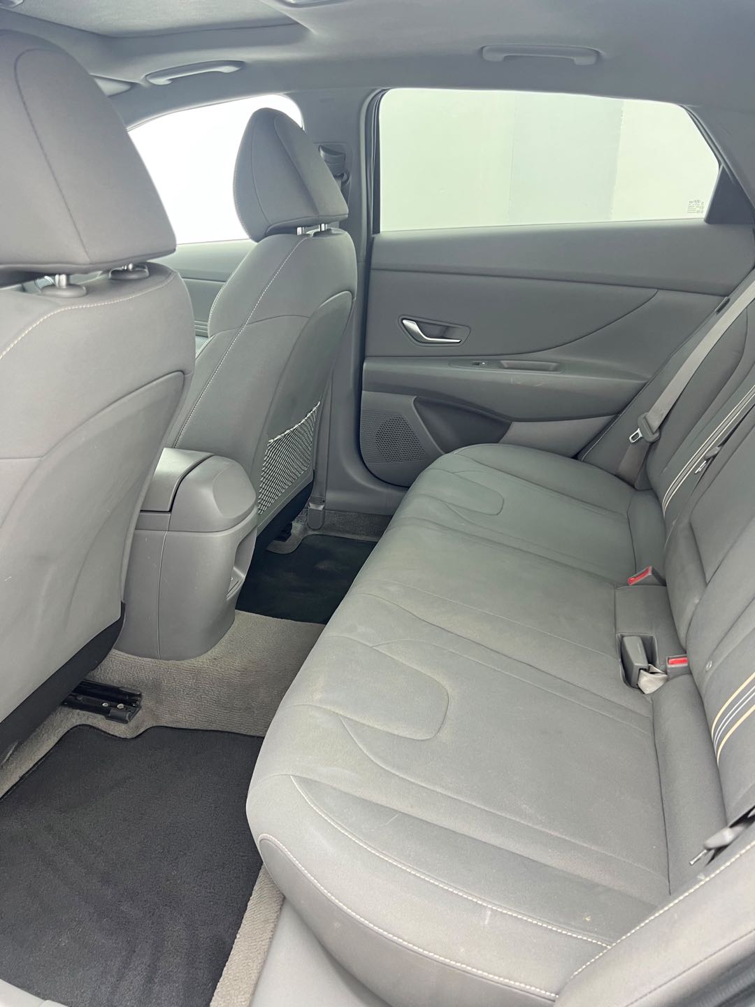 Car Image 2024 HYUNDAI ELANTRA Premium