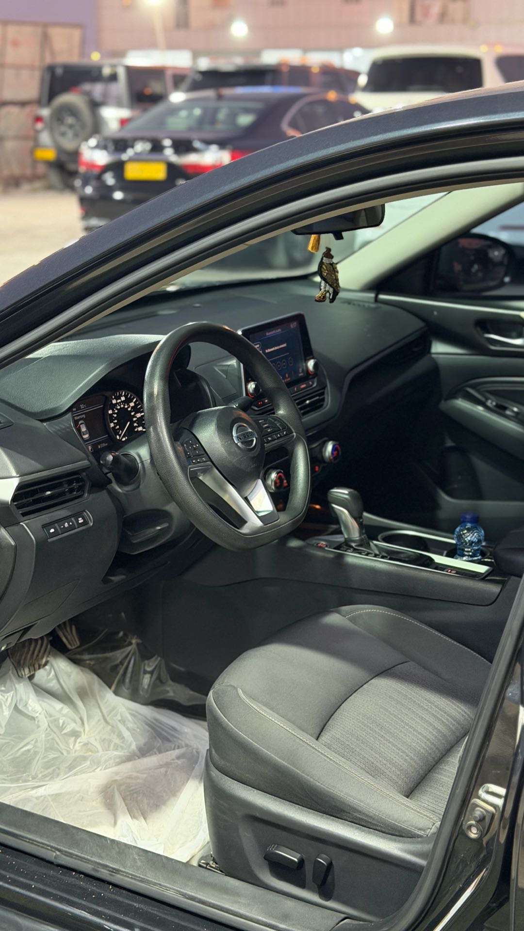 Car Image 2021 NISSAN ALTIMA SV