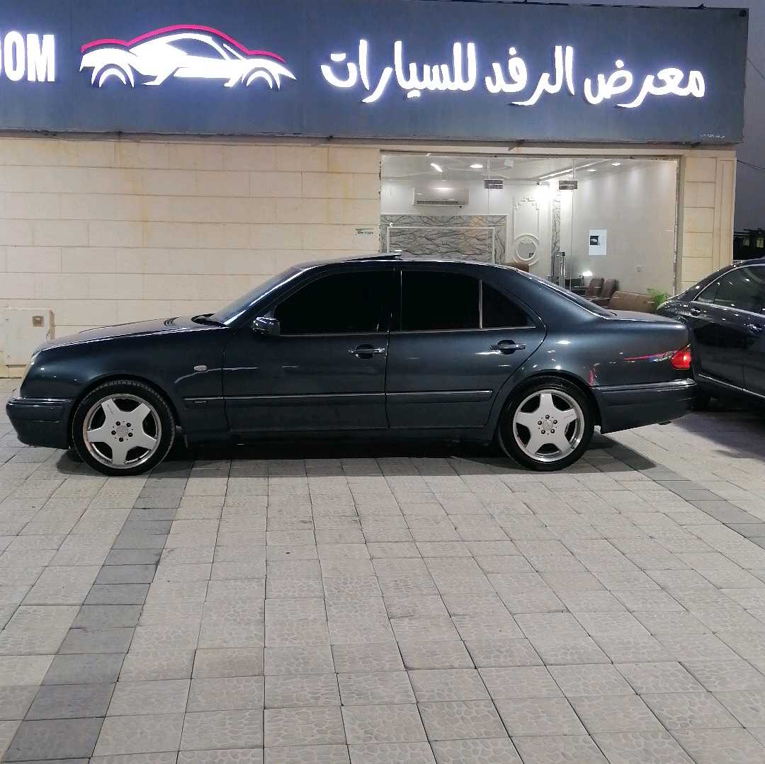 Car Image 1997 MERCEDES S Class 400