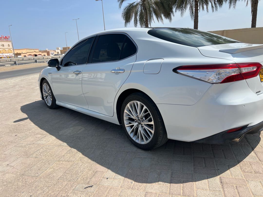 Car Image 2018 TOYOTA CAMRY Grande