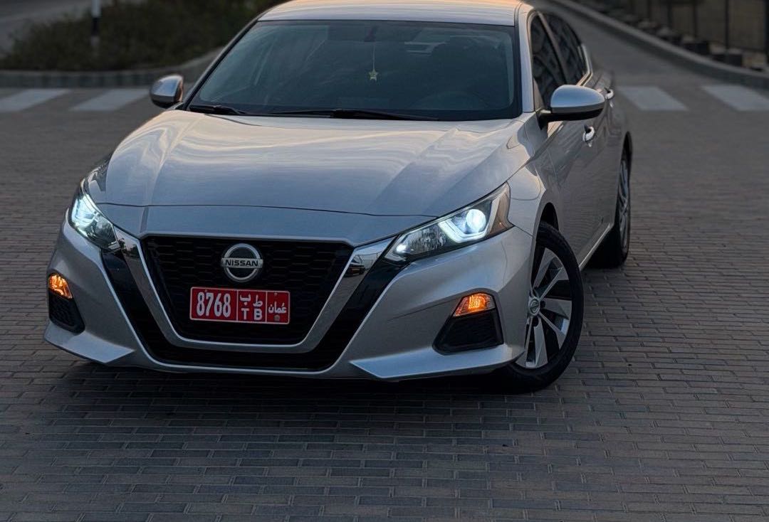 NISSAN ALTIMA 2020