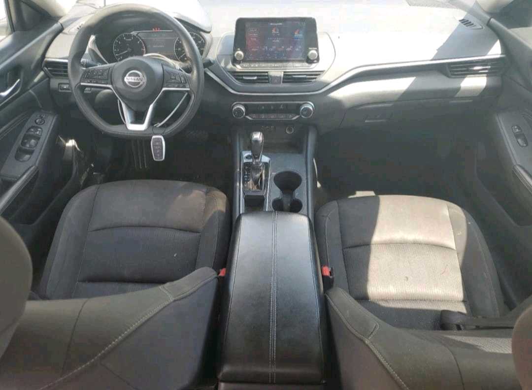 Car Image 2020 NISSAN ALTIMA S