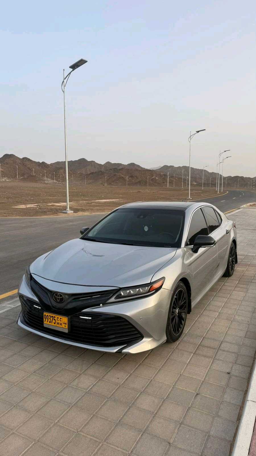 Car Image 2018 TOYOTA CAMRY XSE